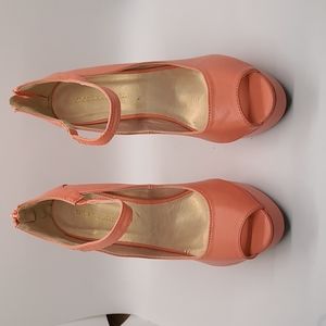 Shoe Republica heels